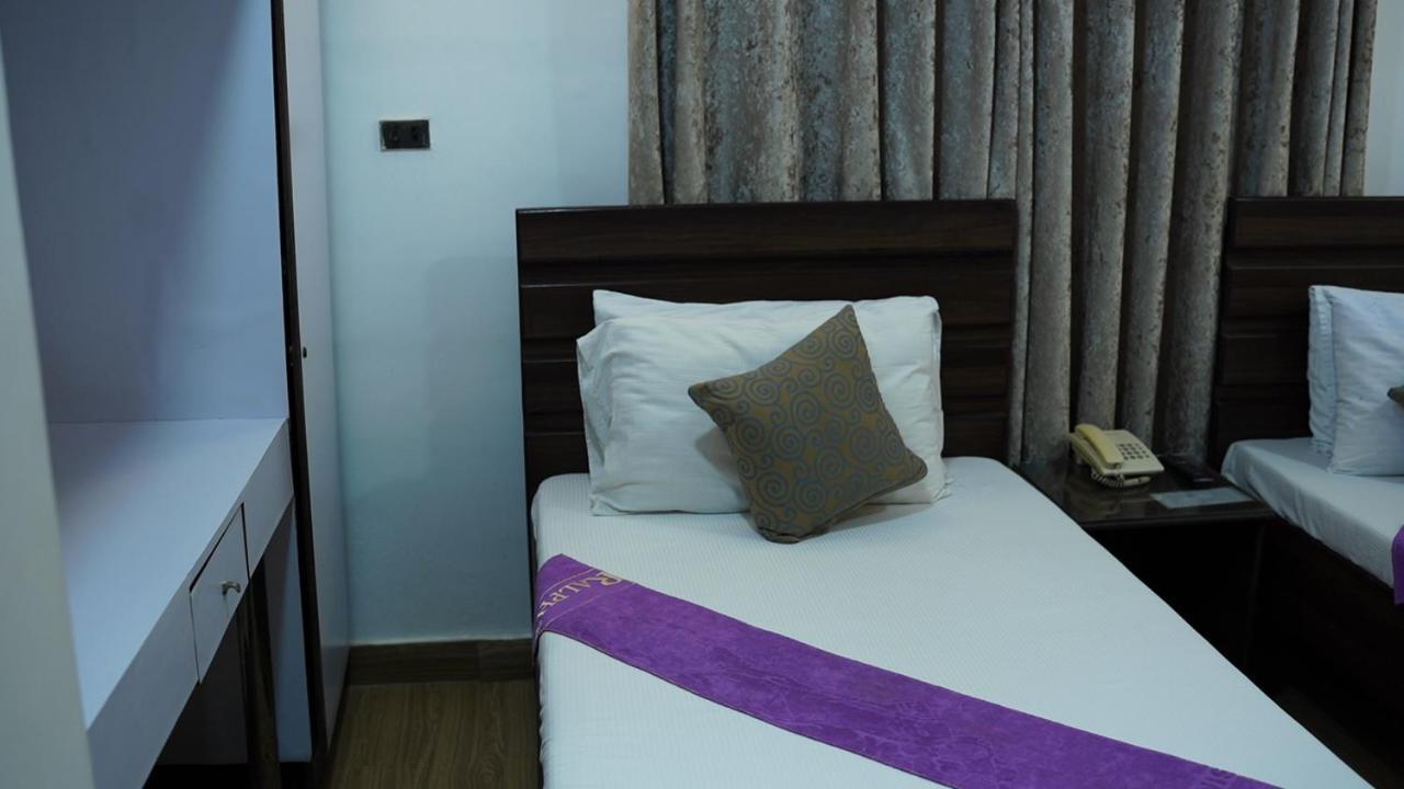 فندق Hilton Bayview Lnn كراتشي المظهر الخارجي الصورة