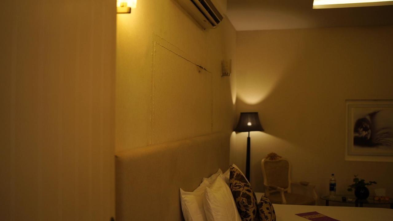 فندق Hilton Bayview Lnn كراتشي المظهر الخارجي الصورة