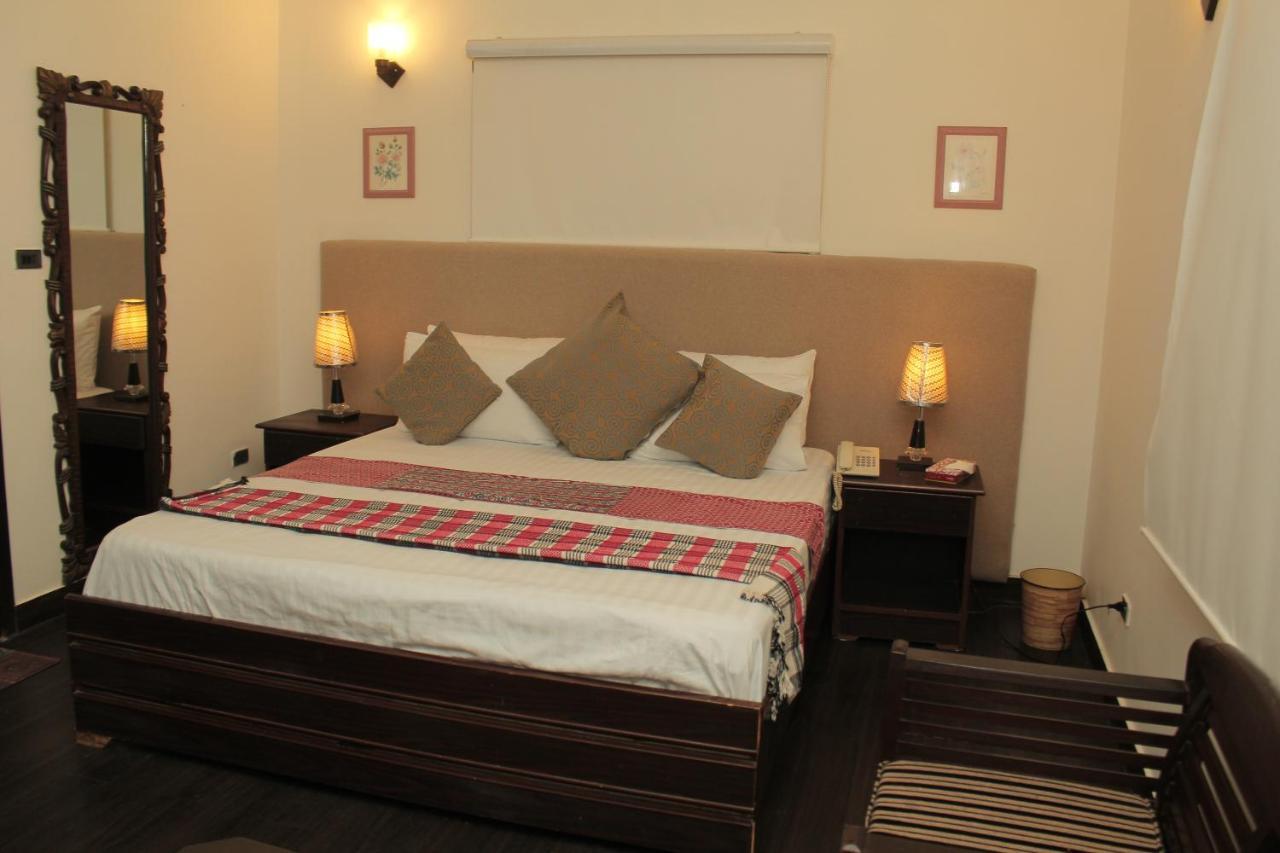 فندق Hilton Bayview Lnn كراتشي المظهر الخارجي الصورة